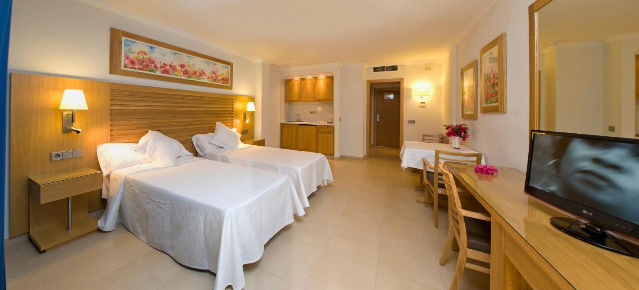 Aparthotel Bon Sol Prestige - Ab Group à Playa d'en Bossa Extérieur photo